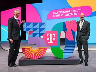 Chairman of the Supervisory Board (left) and CEO Tim Höttges.
